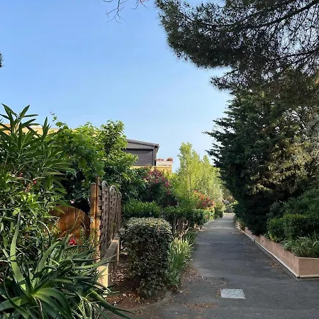 Lejlighed Climatise Avec Terrasse, Proche Grazel *